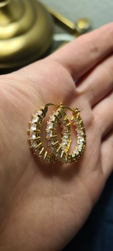 Customer photo review of Icey Ohrringe