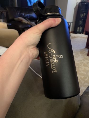 Customer photo review of 32oz Hydroflasks