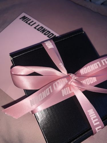 Customer photo review of Gift Wrapping