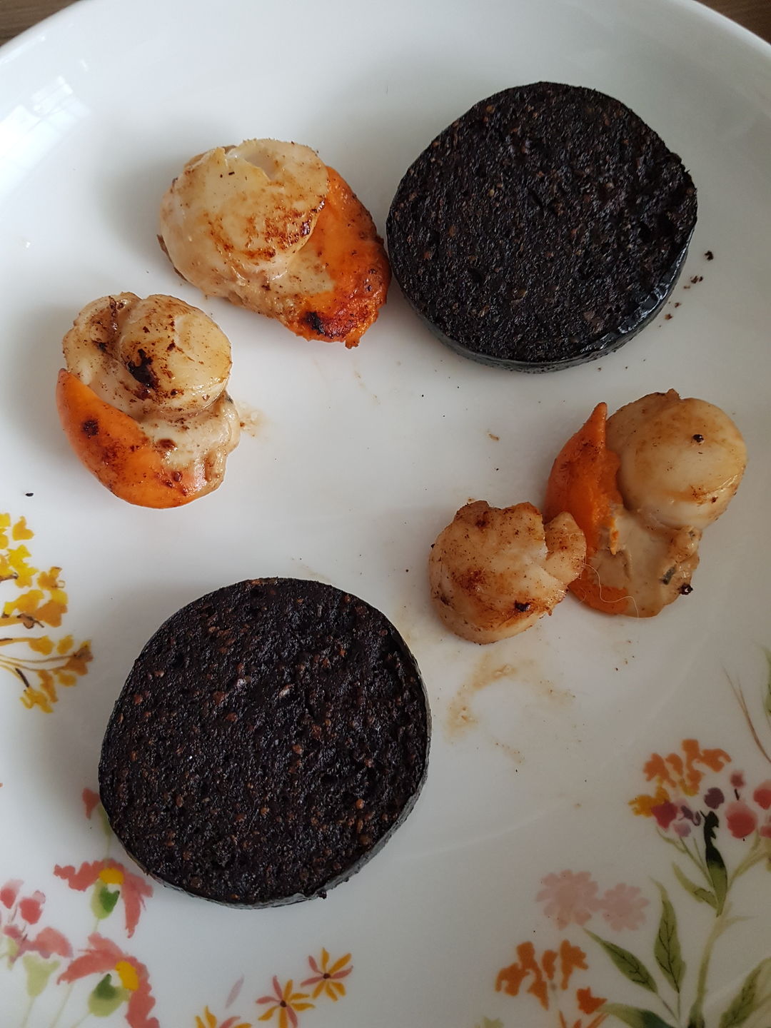 Customer photo review of Fresh King Scallops