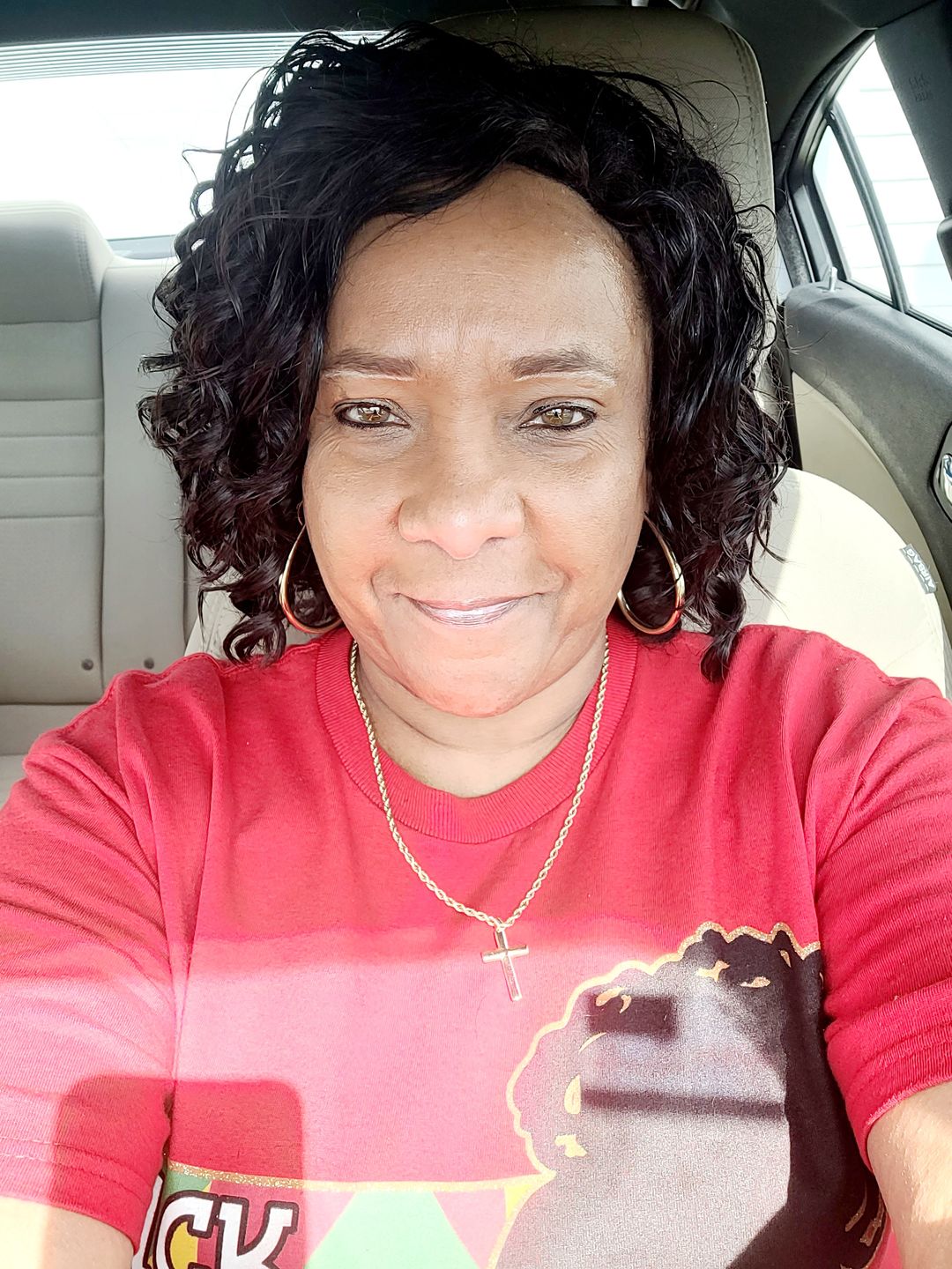 Customer photo review of Omic LightenUp Anti-Aging Lightening Cream - 100ml