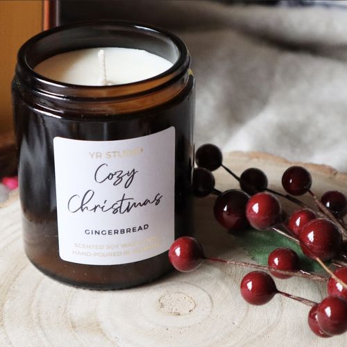 Customer photo review of "Cozy Christmas" Gingerbread Scented Candle - medium