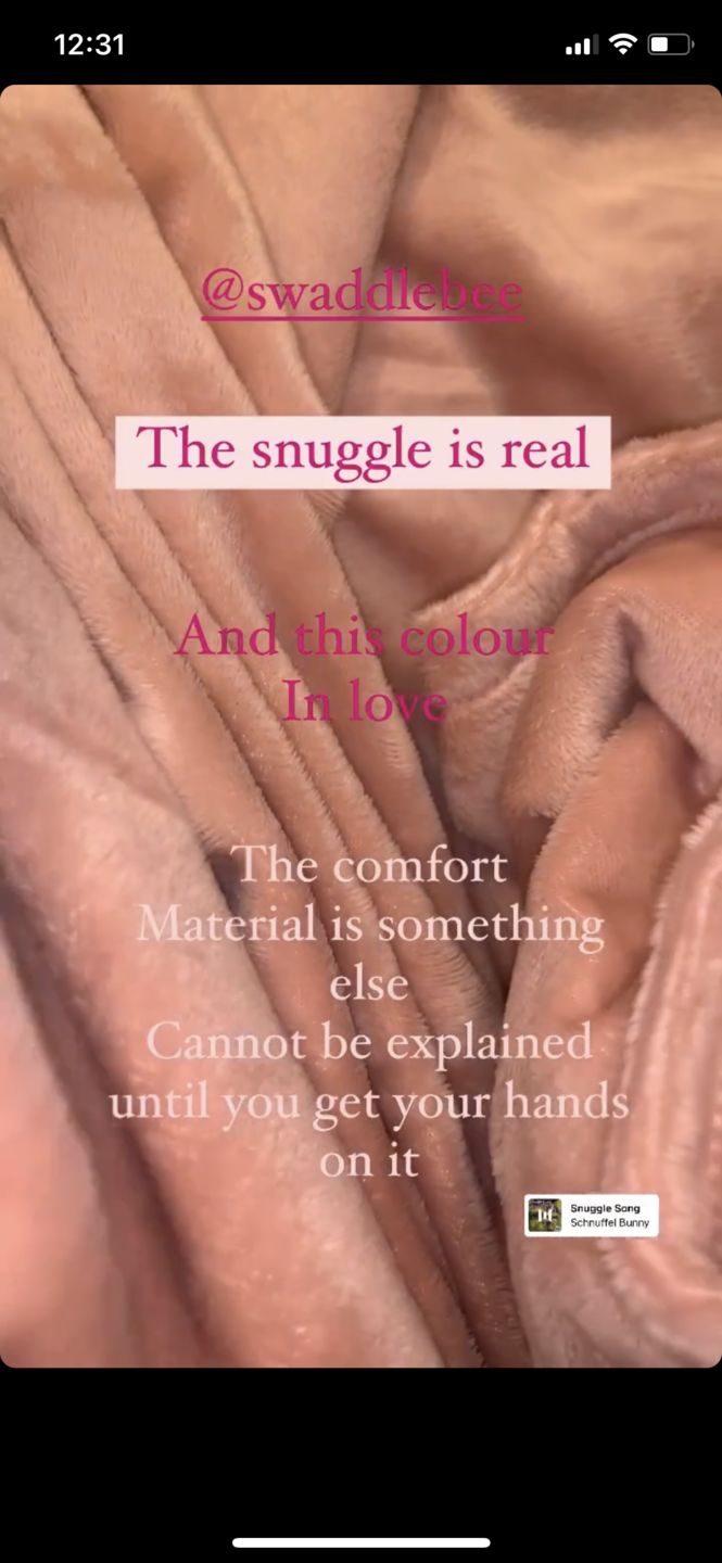 Customer photo review of BiggerBee Minky Throw Blanket Solid Dusty Pink