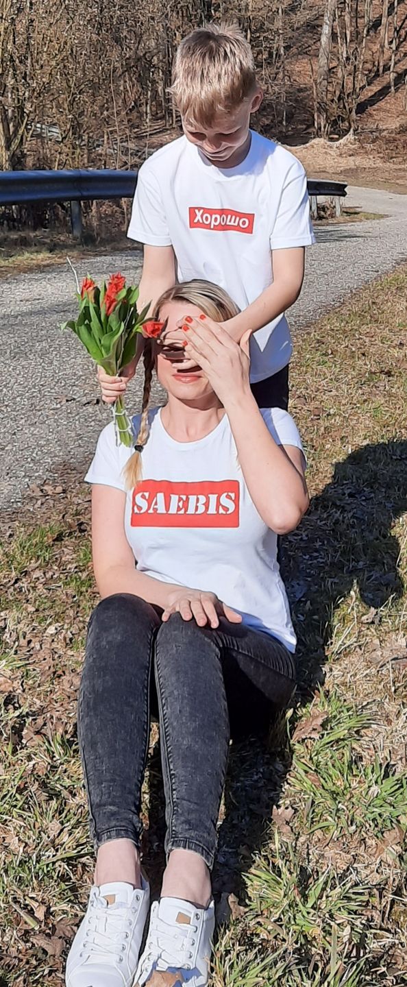 Customer photo review of Horosho Kinder T-Shirt weiß by SAEBIS®