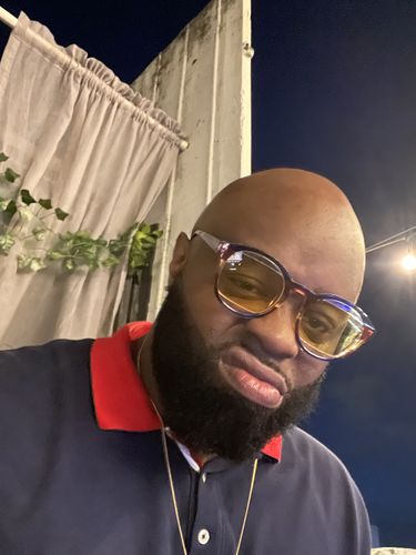 Customer photo review of Truan Sunglasses