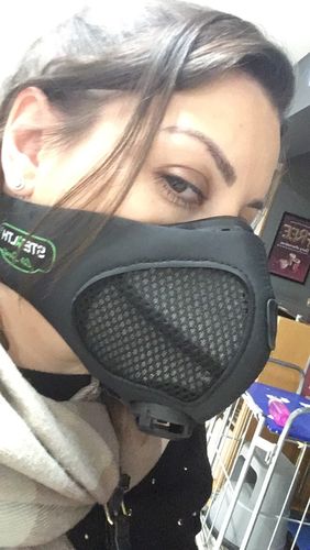 Customer photo review of Stealth City Mask