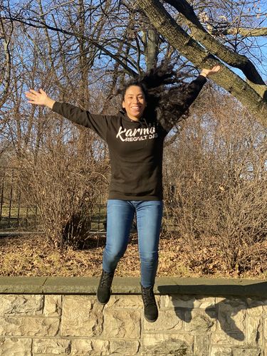 Customer photo review of Karma regelt das - Words on Shirts  - Unisex Kapuzenpullover Hoodie