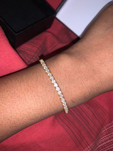 Customer photo review of Tennis 3mm Bracelet
