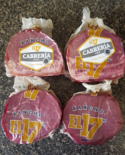 Reseña con foto de un cliente sobre Filete cabrería con hueso