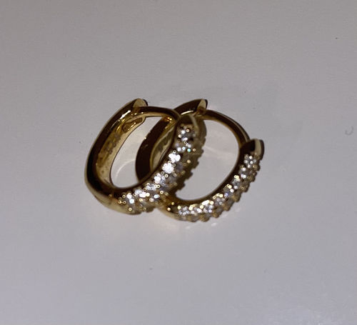 Customer photo review of Alma Ohrringe