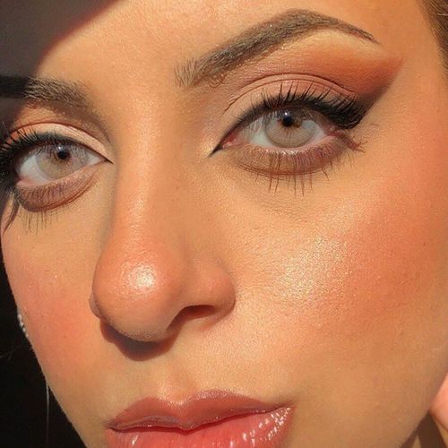 Customer photo review of Icoloured® HD Grey Colored Contact Lenses
