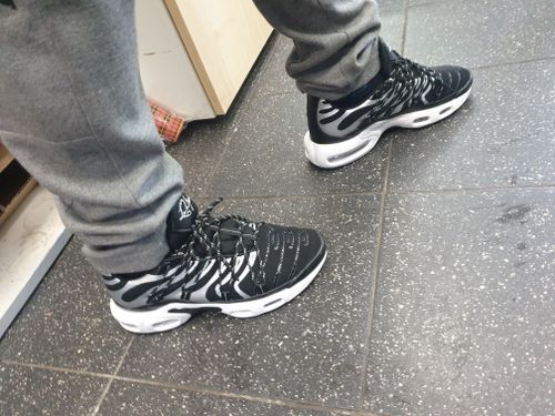 Customer photo review of Fashion Air Cushion Sneakers