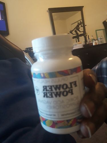 Customer photo review of Flower Power® Boric Acid Suppositories for Odor and Balance (30ct/ea)