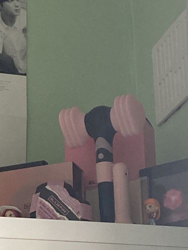 Customer photo review of [OFFICIAL] BLACKPINK LIGHT STICK Ver.2 LIMITED EDITION