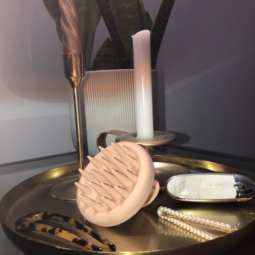 Customer photo review of The Heavenly Massage Brush