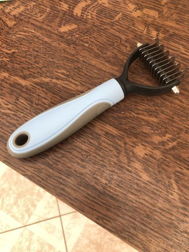 Customer photo review of Peigne de Toilettage Professionnel PuppySafe™