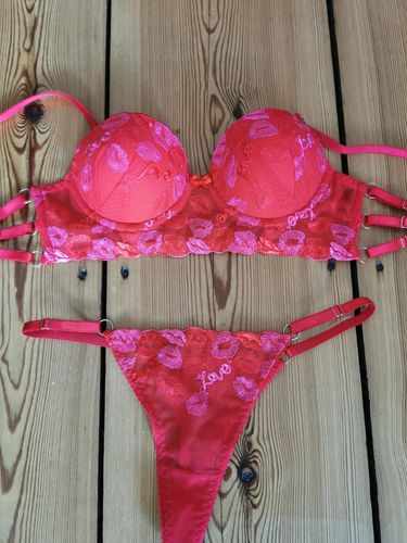 Customer photo review of Olivia BH