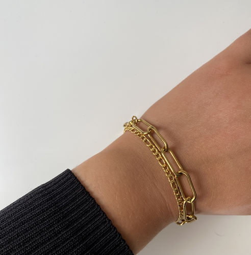 Customer photo review of Figaro bracelet 3mm