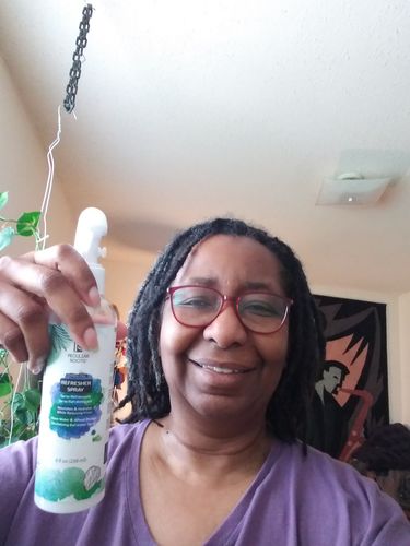 Customer photo review of Nourishing & Conditioning Hair Oil | 4 oz