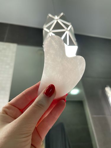 Customer photo review of Vespani Beauty Sculpture Gua-Sha