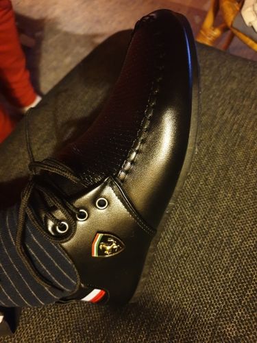 Customer photo review of Breathable Solid Color Driving Shoes