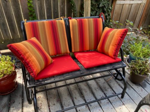 Customer photo review of 45'' Patio Glider Bench 2-Seat Outdoor Loveseat Chair with Steel Frame