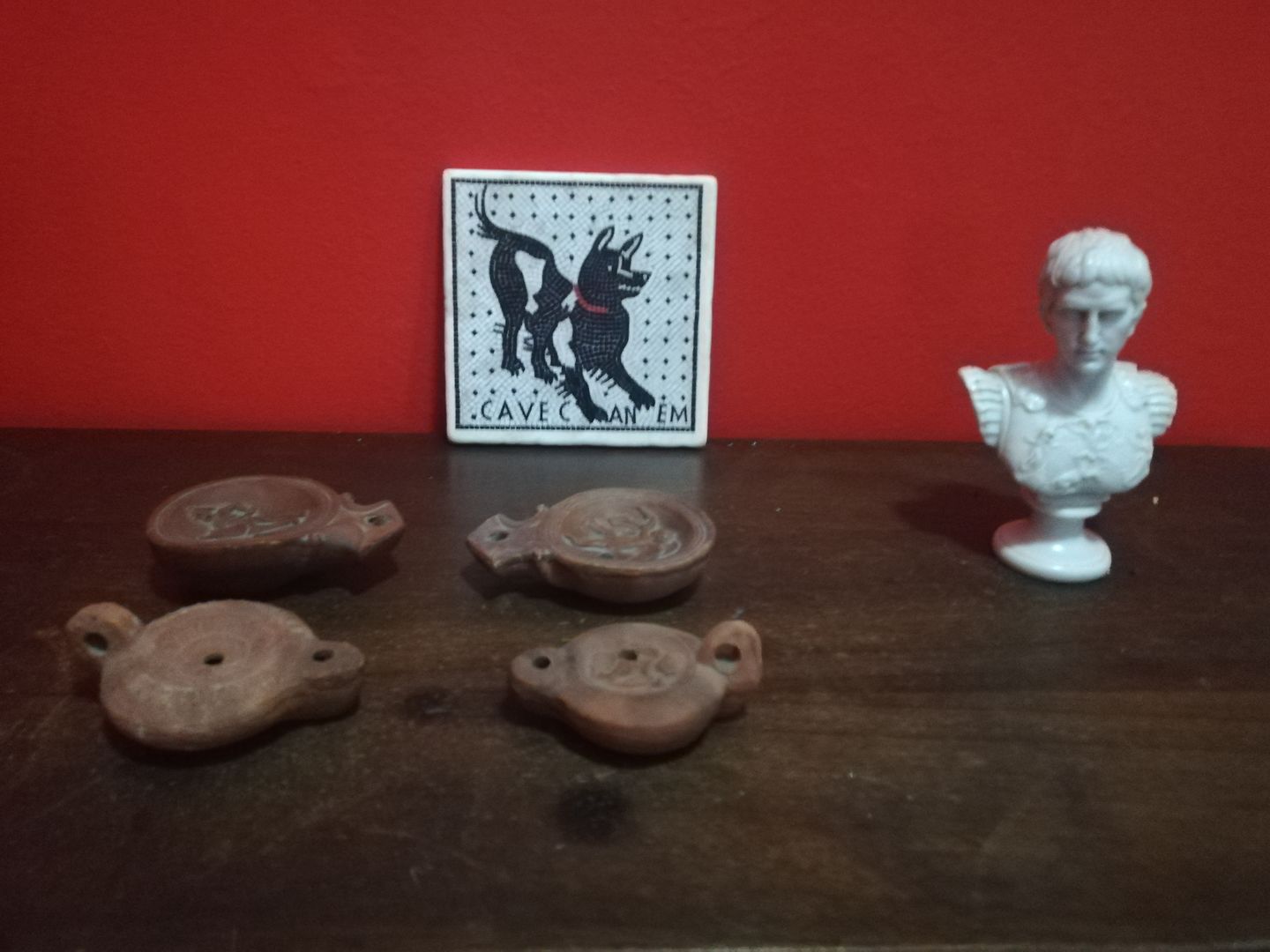 Customer photo review of Cave Canem mosaico di Pompei - mattonella in marmo