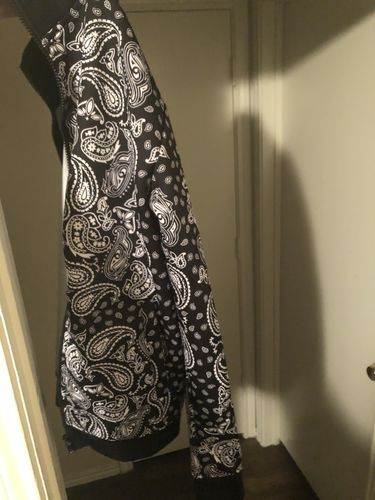 Customer photo review of Paisley All Over Print Track Jacket Black (1A2-513)