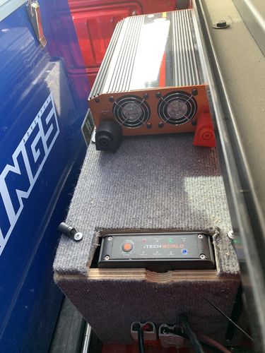 Customer photo review of Dual input 40A In-Vehicle Battery Charger DC iTECHDCDC40 DCDC