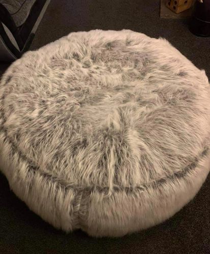 Customer photo review of The Ultimate XXL Adults Children’s Faux Fur Bean Bag With Beans Included