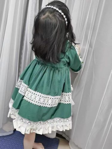 Customer photo review of Lolita Lace Floral Girl Princess Cake Dress
