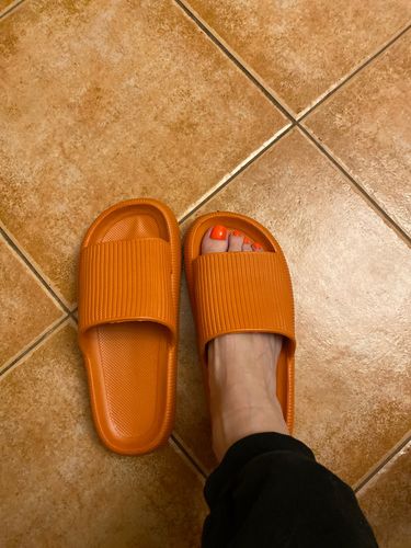 A A. review of Cloud Slides image 1 out of 1