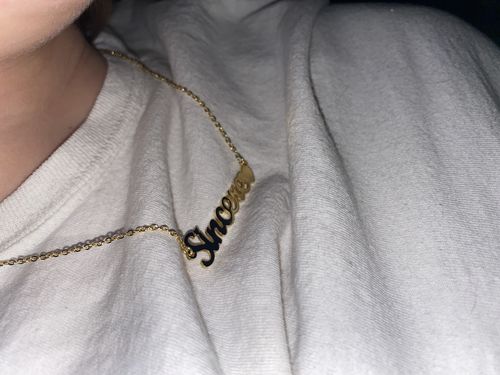 Customer photo review of Carrie Heart Name Necklace