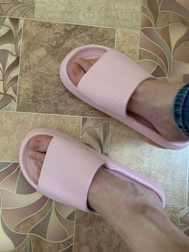 G A. review of Cloud Slides image 1 out of 1