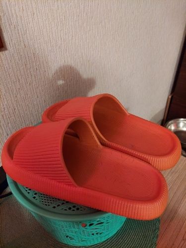 O V. review of Cloud Slides image 1 out of 1