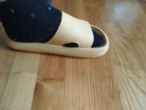 L L. review of Cloud Slides image 1 out of 1