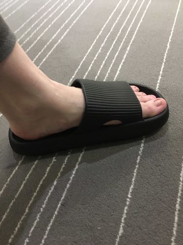 Y N. review of Cloud Slides image 1 out of 1