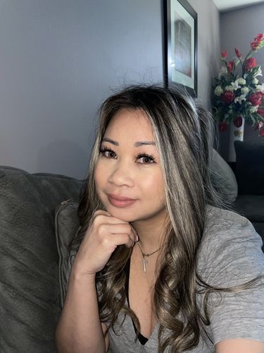 Customer photo review of Shocked Kristin - hazel