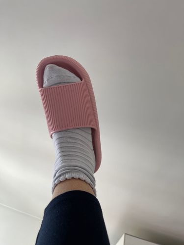Customer photo review of Cloud Slides