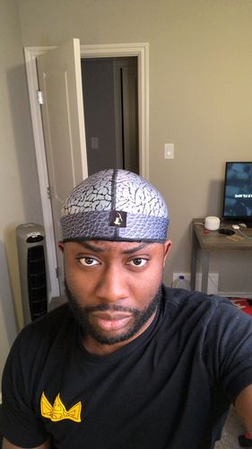 Customer photo review of Chameleon "23"  silky compression cap (deluxe wrapped band)