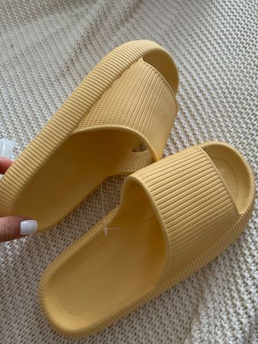 Customer photo review of Cloud Slides