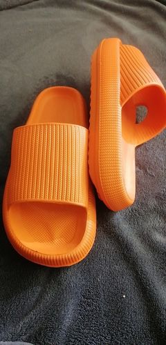 Н Ч. review of Cloud Slides image 1 out of 1