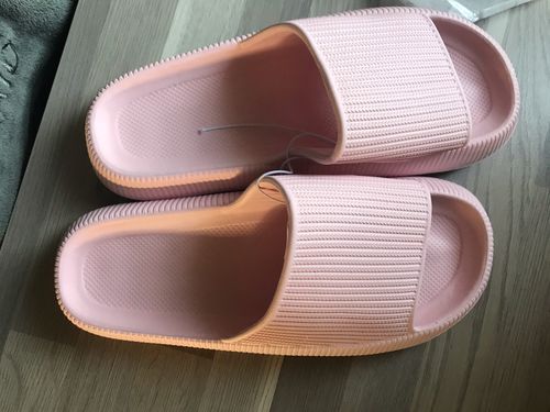 Customer photo review of Cloud Slides