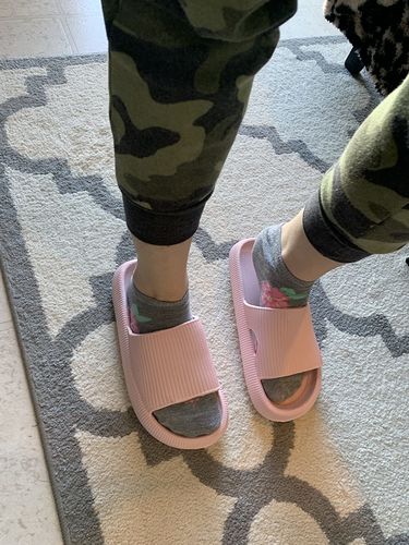 Customer photo review of Cloud Slides