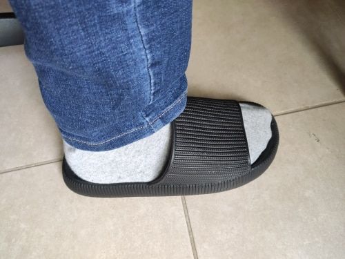 F I. review of Cloud Slides image 1 out of 1