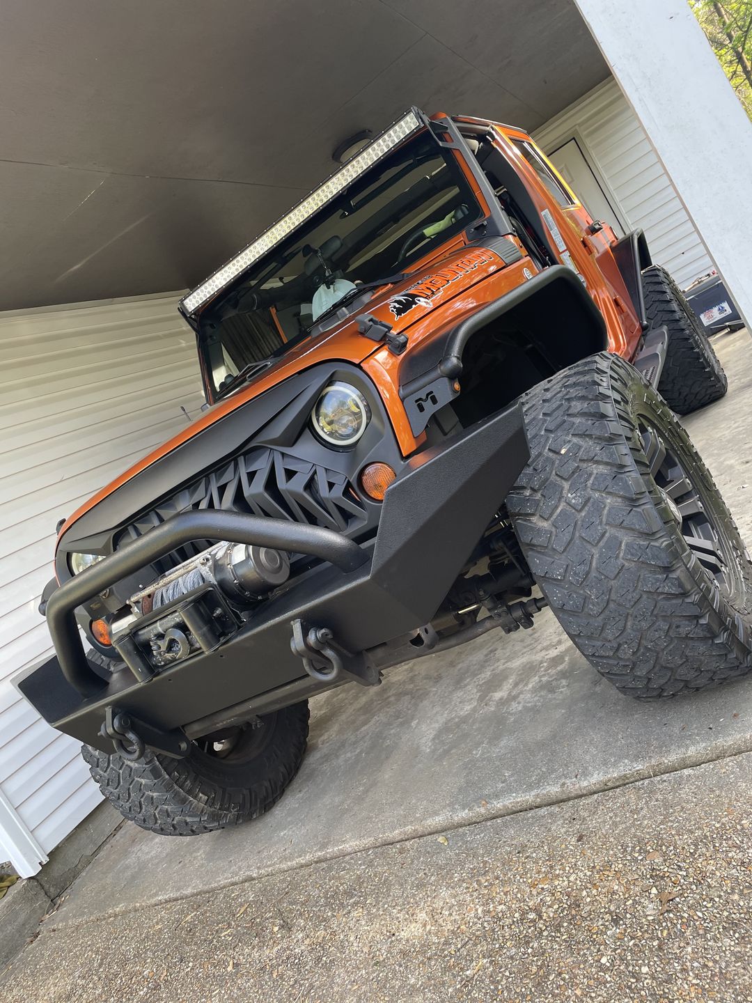 Customer photo review of Shark Grille - Matte Black for 07-18 Wrangler JK