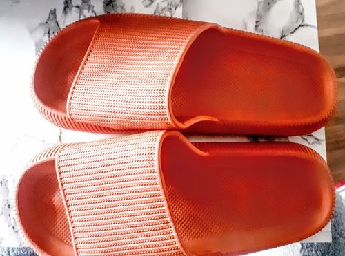 B G. review of Cloud Slides image 1 out of 1