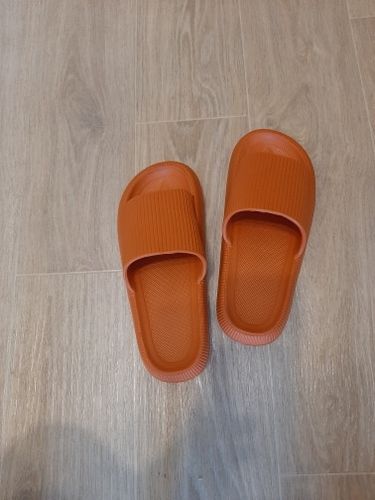 Customer photo review of Cloud Slides