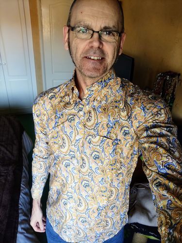 Lee B. review of Men's Mustard Paisley shirt - PS 20 image 1 out of 1