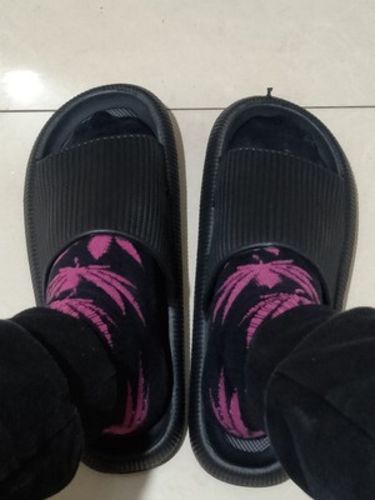 Shopper review of Cloud Slides image 1 out of 1